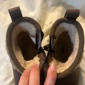Ugg bayson ii waterproof boot sales